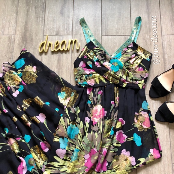 Nicole Miller Dresses & Skirts - Nicole Miller Metallic Evening Gown Maxi Floral